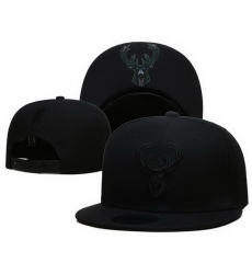 Milwaukee Bucks Snapback Cap 25G008