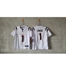 Women Cincinnati Bengals 1 Ja Marr Chase White F U S E Stitched Vapor Football Jersey Women Cincinnati Bengals 1 Ja Marr Chase White F U S E Stitched Vapor Football Jersey