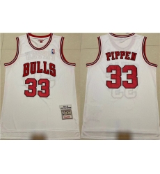 Men Chicago Bulls 33 Scottie Pippen 1997 98 White Throwback Stitched Jersey Men Chicago Bulls 33 Scottie Pippen 1997 98 White Throwback Stitched Jersey