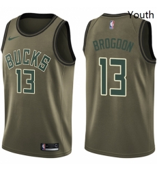 Youth Nike Milwaukee Bucks 13 Malcolm Brogdon Swingman Green Salute to Service NBA Jersey Youth Nike Milwaukee Bucks 13 Malcolm Brogdon Swingman Green Salute to Service NBA Jersey