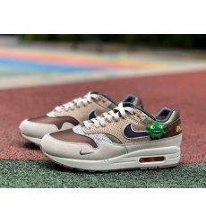 Division St x Nike Air Max 1 University of Oregon HQ2640 200